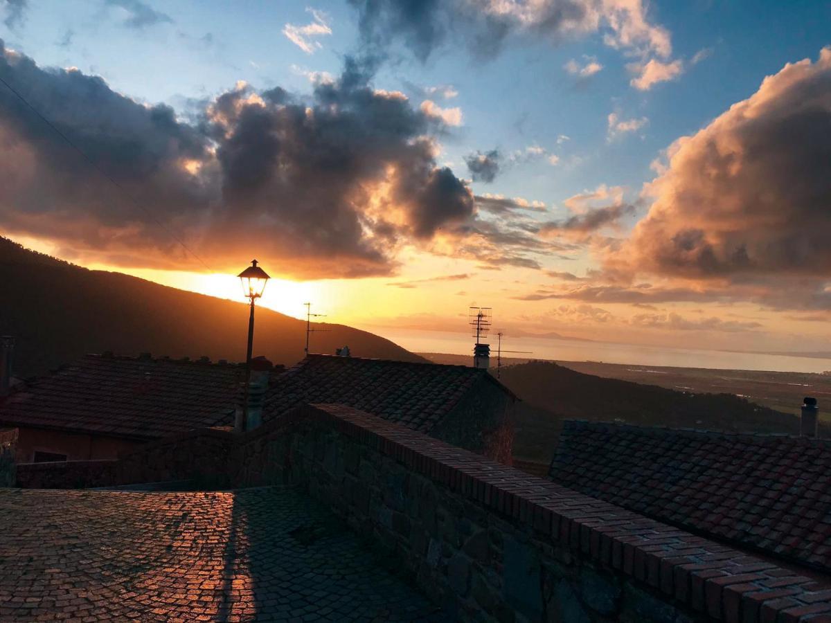 La Terrazza Di Re Scarlino Lägenhet Exteriör bild