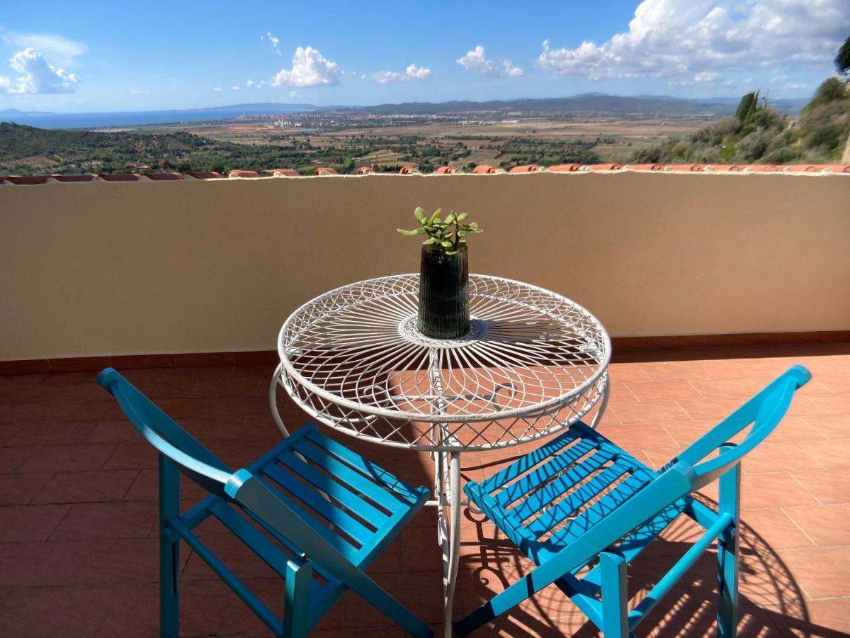 La Terrazza Di Re Scarlino Lägenhet Exteriör bild
